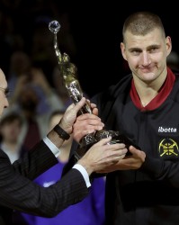 约基奇成50年代后首位多次获MVP却从未带队拿下联盟最佳战绩的球员