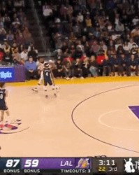 人员调整！湖人将裁小乔丹签下昔日韦少替补