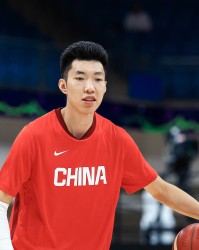 前CBA球员焦健：打韩国队要注意他们的快攻，还得提升我们自己的命中率